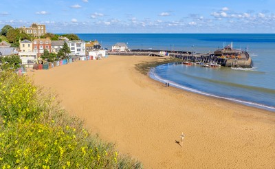 The beach and sea in Viking Bay in Broadstairs