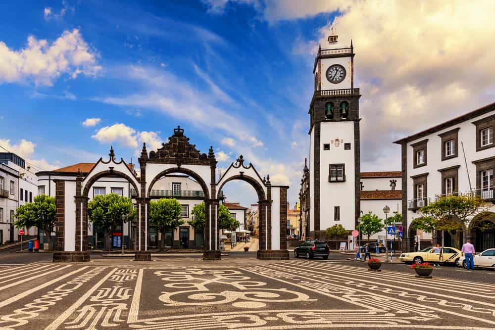 The Portas da Cidade in Ponta Delgada with a square in front of it