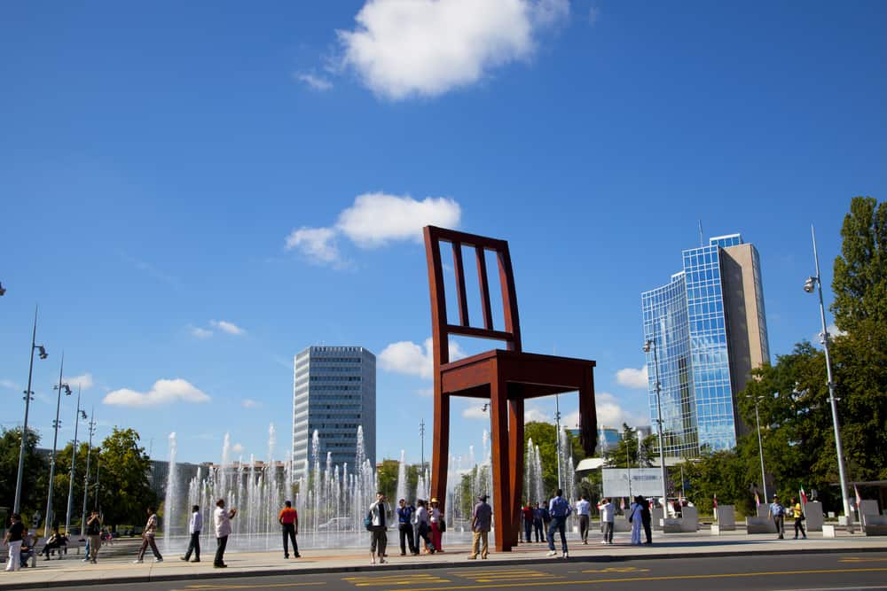 The Broken Chair sculpture in Geneva.