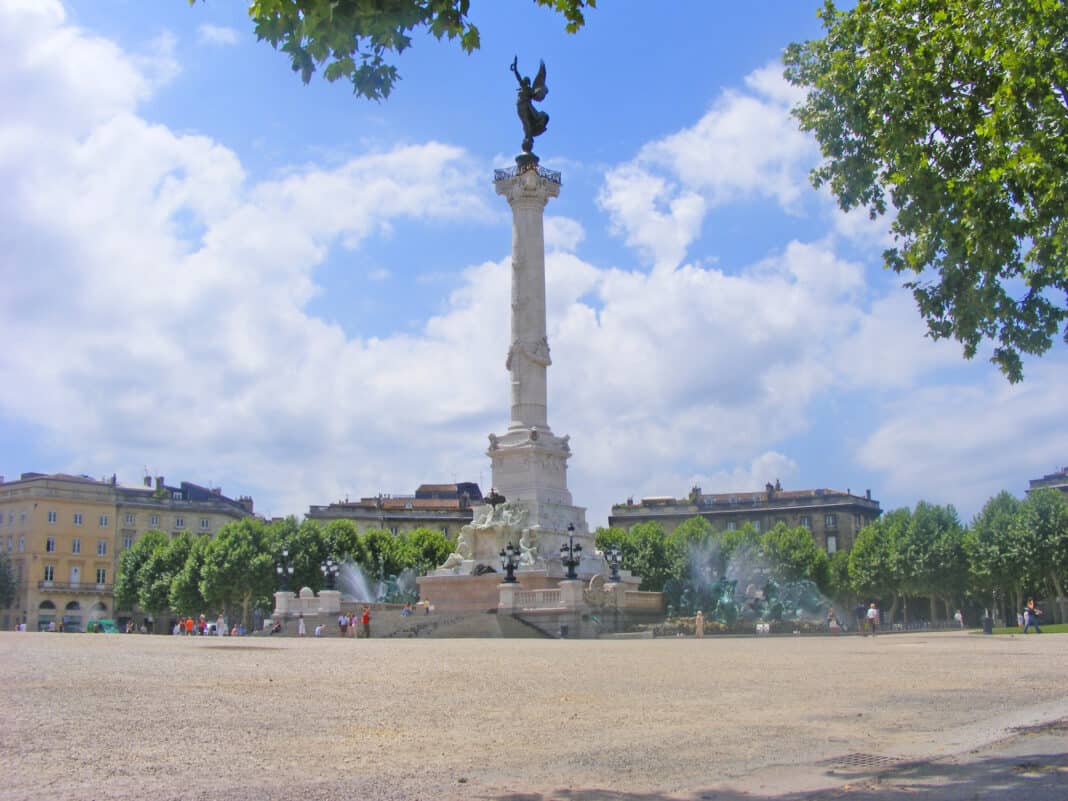 The statue in the Place des Quinconces