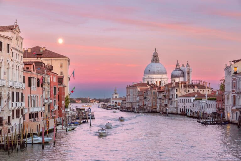 Romantic things to do in Venice for couples